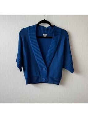 Blue cropped cardigan sweater